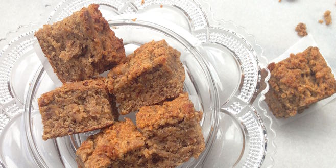 Date and banana snack cake