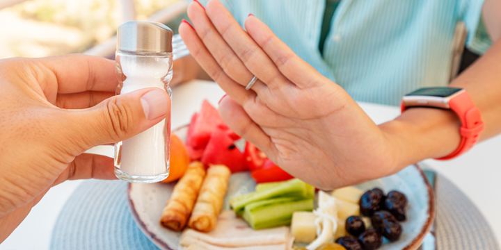 Tips to reduce sodium when dining out