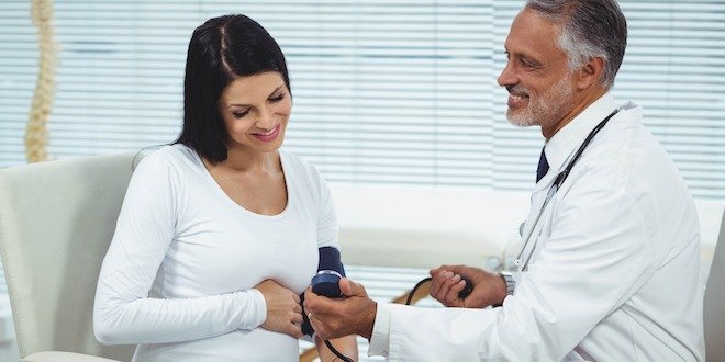 What are the risks of having gestational diabetes?