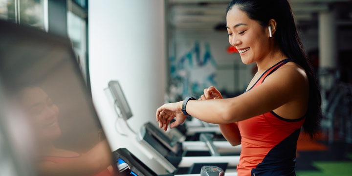 Latest fitness trackers provide new benefits for people living with diabetes