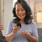 living alone with diabetes